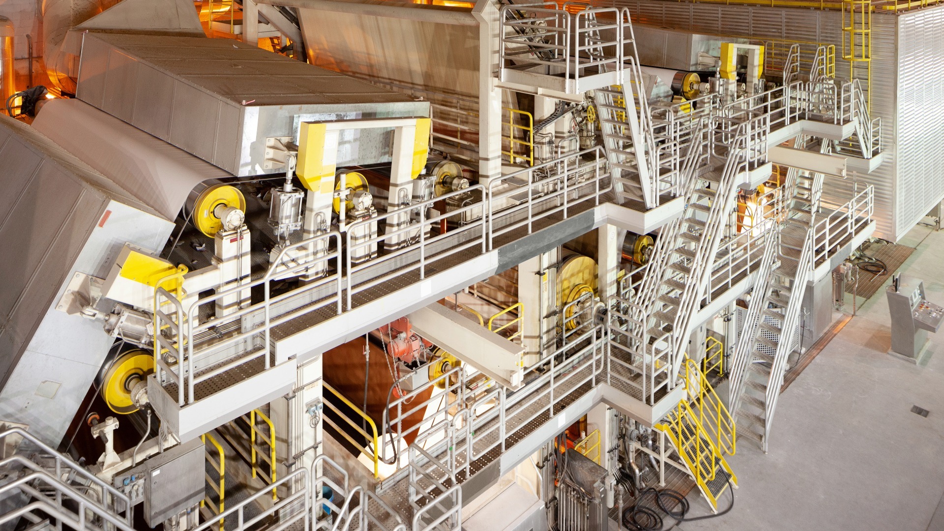 Maschinelle Papierherstellung Maschinelle Papierherstellung